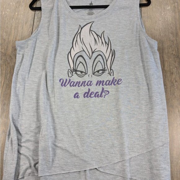 Disney Tank Top Womens XL Gray Sleeveless Asymmetrical Villians Ursula Graphic - Picture 2 of 8